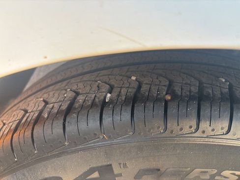 Used 2014 Chevrolet Cruze LS image 8