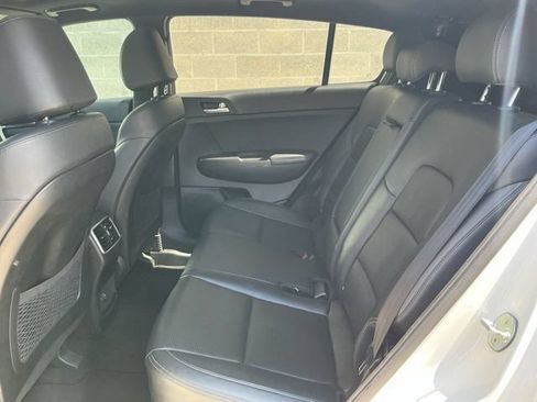 Used 2020 Kia Sportage S w/ S Sunroof Package AWD/4WD image 30
