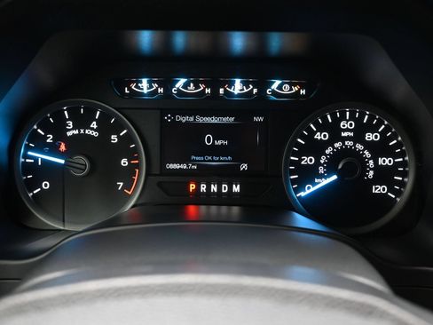 Used 2020 Ford F150 XLT w/ Equipment Group 302A Luxury AWD/4WD image 26
