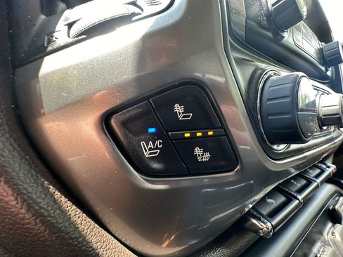 Used 2014 Chevrolet Silverado 1500 LTZ w/ LTZ Plus Package AWD/4WD image 15