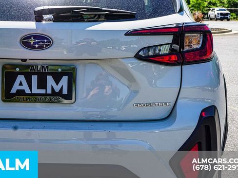 Used 2025 Subaru Crosstrek 2.0i Premium AWD/4WD image 13