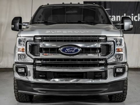 Used 2022 Ford F350 XLT w/ XLT Value Package AWD/4WD image 3