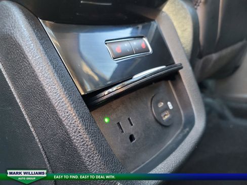 Used 2022 Lincoln Nautilus Reserve w/ Equipment Group 201A image 16