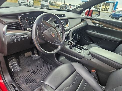 Used 2024 Cadillac XT5 Premium Luxury w/ Platinum Package image 9