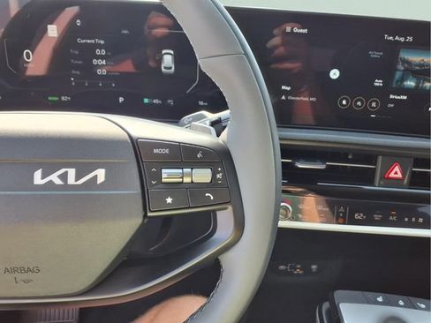 New 2026 Kia EV6 Light AWD/4WD image 22