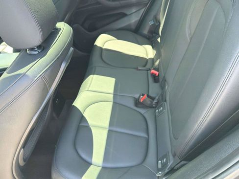 Used 2022 BMW X2 sDrive28i w/ Convenience Package FWD image 9