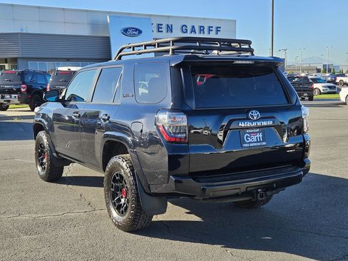 Used 2022 Toyota 4Runner TRD Pro AWD/4WD image 9