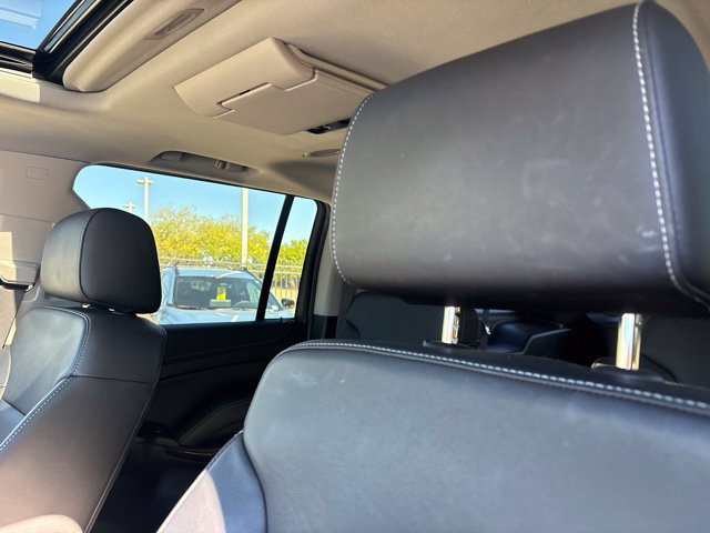 Used 2020 GMC Yukon XL SLT w/ Value Plus Edition RWD image 9