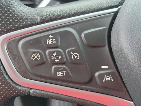 Used 2023 Chevrolet Equinox LT AWD/4WD image 24