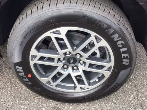 New 2025 Ford Expedition Max Active image 13