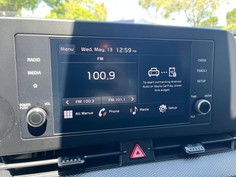 Used 2025 Kia Sportage LX FWD image 20