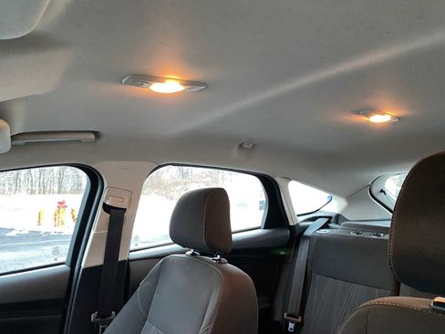 Used 2018 Ford Focus SE image 24