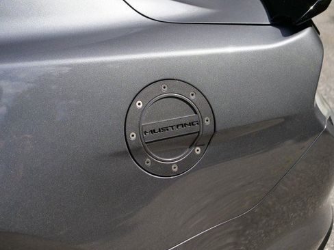 Used 2021 Ford Mustang GT RWD image 28
