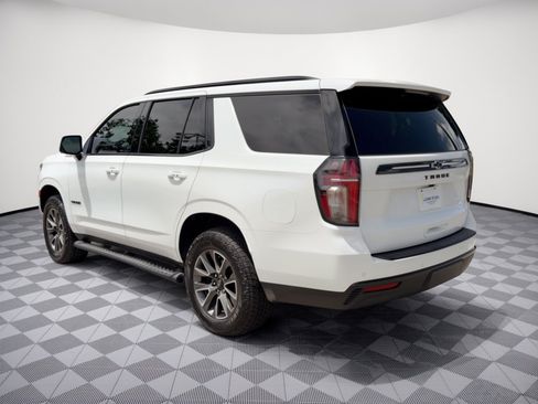 Certified 2024 Chevrolet Tahoe Z71 w/ Luxury Package AWD/4WD image 3