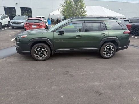 Used 2026 Subaru Outback Touring AWD/4WD image 5