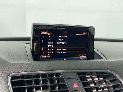 Used 2016 Audi Q3 2.0T Premium Plus image 23