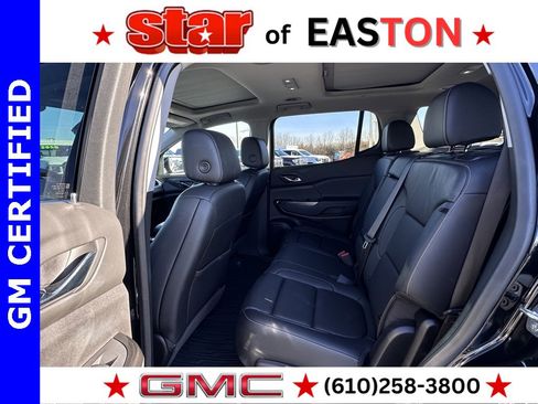 Certified 2022 GMC Acadia SLT w/ Technology Package image 18