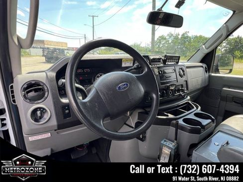 Used 2012 Ford E-350 and Econoline 350 Super Duty w/ PWR Group RWD image 20