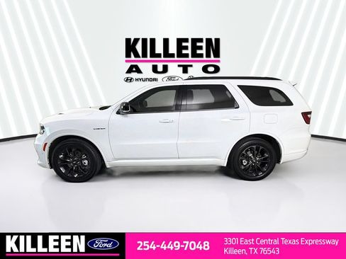 Used 2023 Dodge Durango R/T RWD image 4