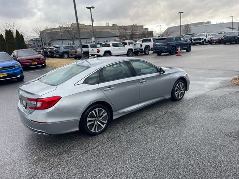 Used 2019 Honda Accord EX-L image 9