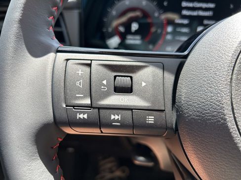 New 2026 Nissan Kicks SR FWD image 25
