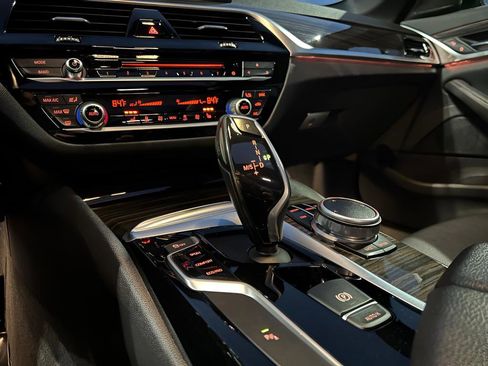 Used 2018 BMW 540i xDrive image 58