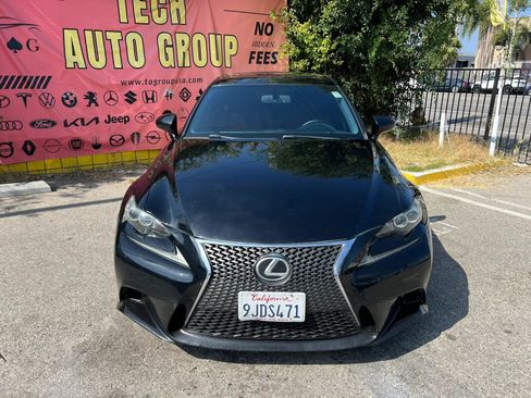 Used 2014 Lexus IS 250 w/ F-Sport Package RWD image 3