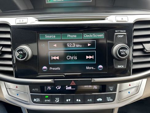 Used 2013 Honda Accord EX-L image 19