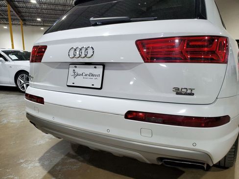Used 2017 Audi Q7 3.0T Premium Plus w/ Premium Plus Package image 49