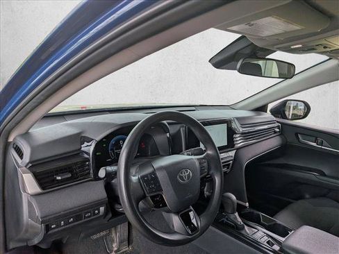 Certified 2025 Toyota Camry LE FWD image 9