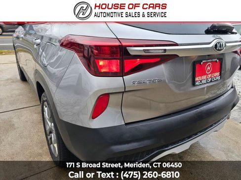 Used 2021 Kia Seltos LX image 16