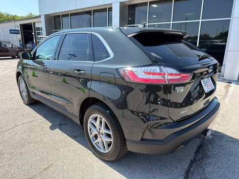 Used 2024 Ford Edge SEL w/ Convenience Package AWD/4WD image 5