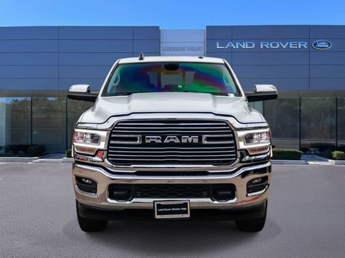 Used 2022 RAM 2500 Laramie AWD/4WD image 2