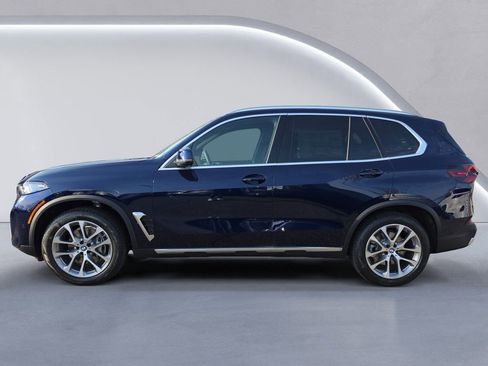 New 2026 BMW X5 xDrive40i w/ Premium Package AWD/4WD image 6