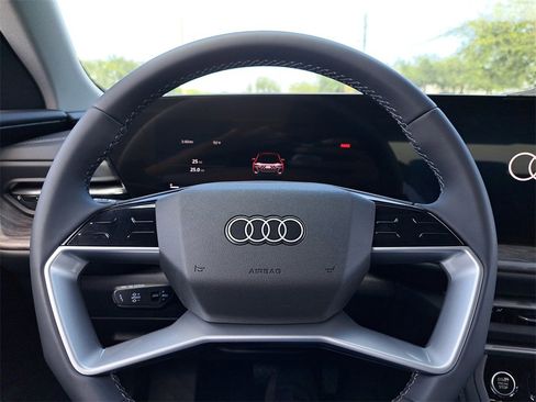 New 2025 Audi Q5 Premium Plus image 8