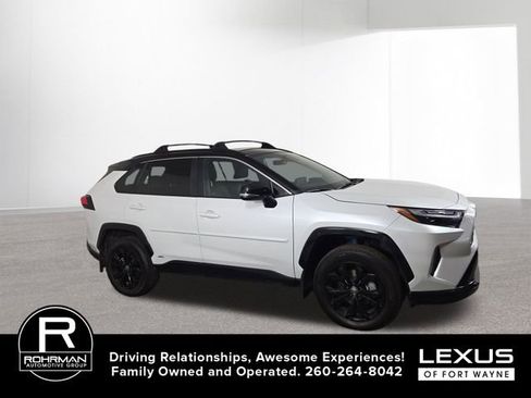 Used 2024 Toyota RAV4 XSE w/ Weather Package AWD/4WD image 6