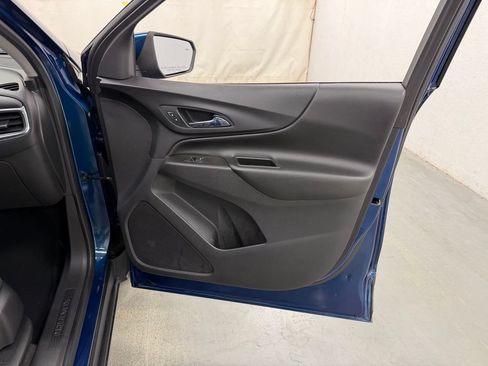 Used 2020 Chevrolet Equinox LT FWD image 9