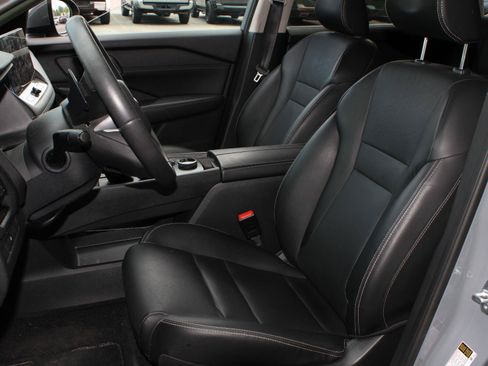 Used 2024 Nissan Rogue SL w/ SL Premium Package AWD/4WD image 17