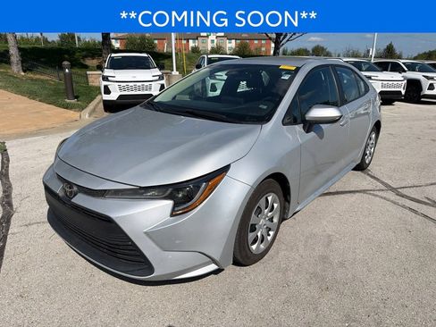 Used 2024 Toyota Corolla LE FWD image 1
