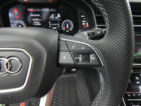 Used 2024 Audi SQ7 Premium Plus image 32