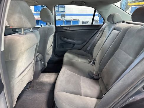 Used 2004 Honda Accord EX image 17