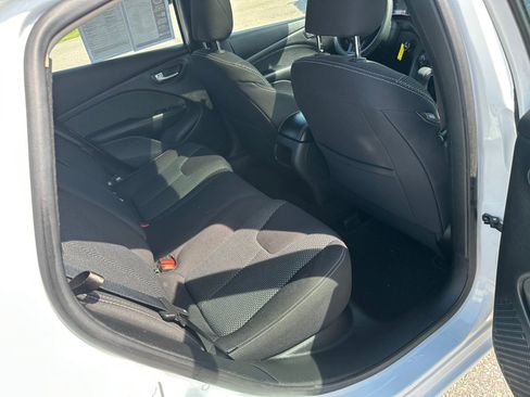 Used 2015 Dodge Dart SXT w/ Sun/Sound Group FWD image 15