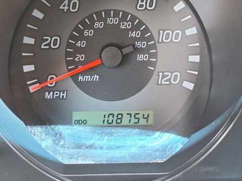 Used 2002 Nissan Frontier XE AWD/4WD image 14