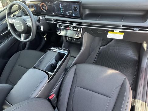 New 2026 Hyundai Tucson Blue SE image 43