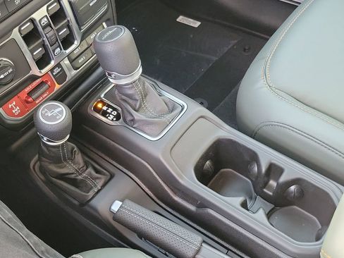 New 2026 Jeep Gladiator Mojave image 10