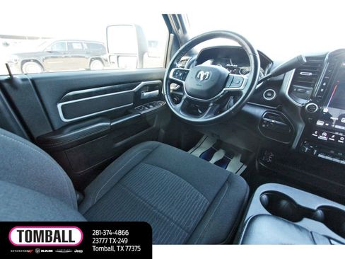 Used 2024 RAM 3500 Big Horn w/ Night Edition image 9