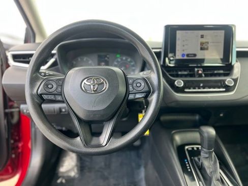 Certified 2023 Toyota Corolla LE image 11