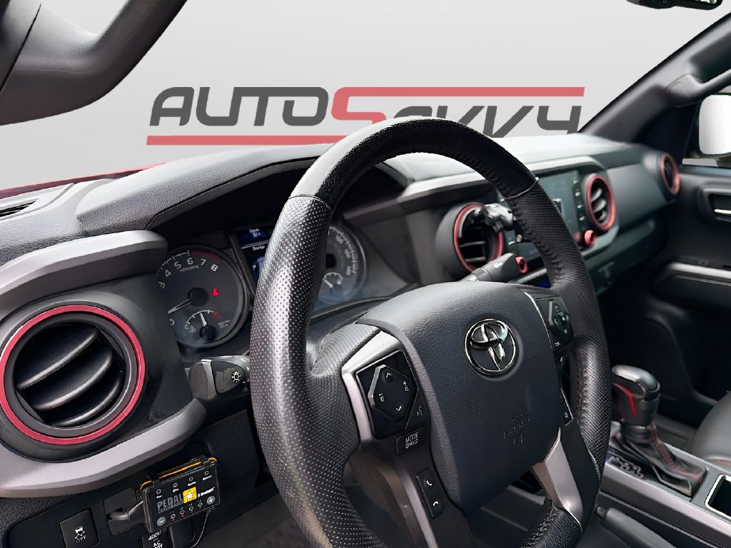 Used 2023 Toyota Tacoma TRD Sport AWD/4WD image 9