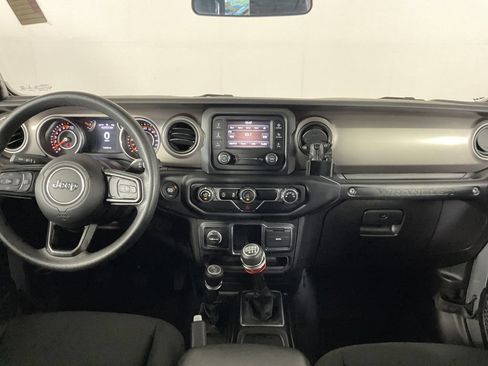 Used 2020 Jeep Wrangler Unlimited Sport AWD/4WD image 15