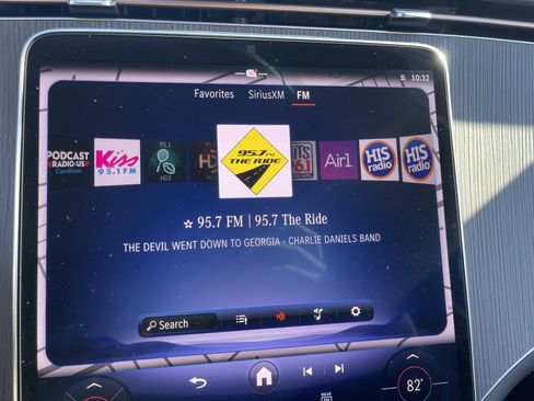 Certified 2025 Mercedes-Benz EQE 350+ SUV image 23